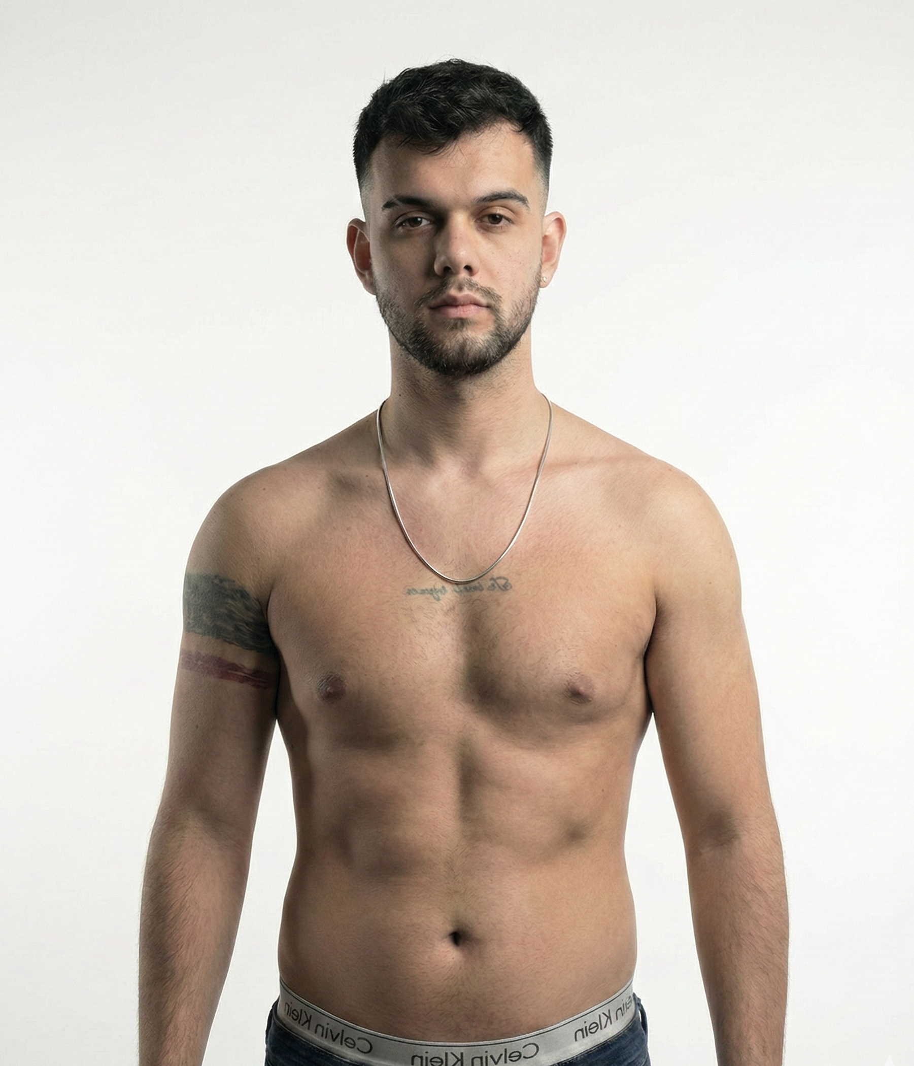 Saf Gümüş Dokunuşu: İtalyan Yılan Zincir Kolye (Erkek)